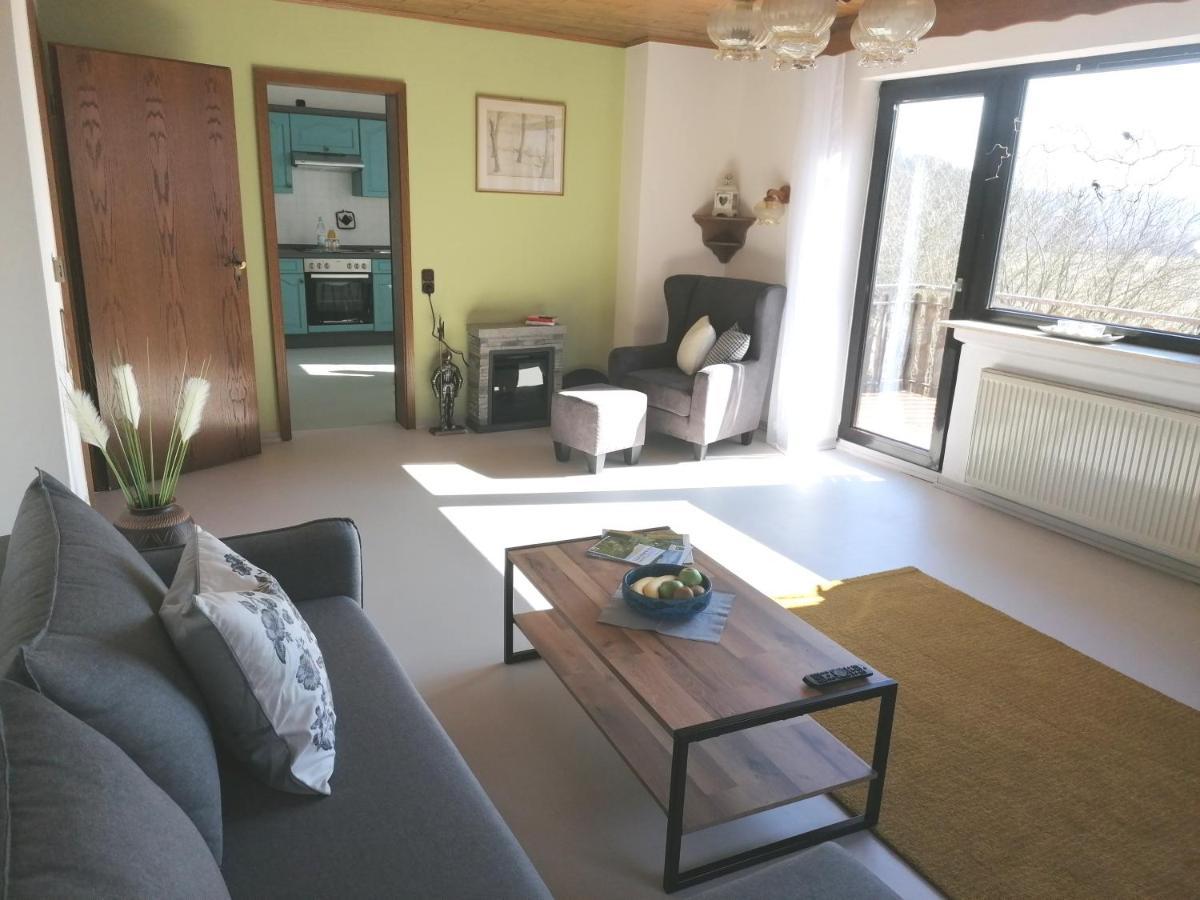 Ferienwohnung Christine Mit Sauna Und Whirlpool Utzerath Екстер'єр фото